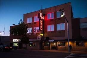 Royal Hotel