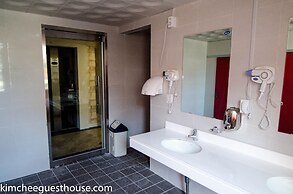 Kimchee Busan Downtown Guesthouse - Hostel