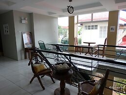 Harbour Gardens Tourist Inn