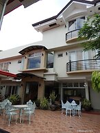 Harbour Gardens Tourist Inn