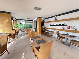 Lounge Boutique Hotel