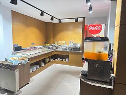 Lounge Boutique Hotel