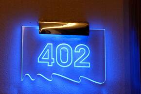 Lounge Boutique Hotel