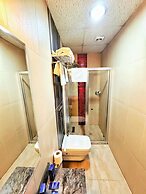 Lounge Boutique Hotel