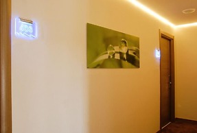 Lounge Boutique Hotel