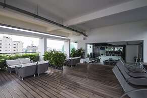 Naki Suites at Silvertown