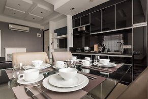 Naki Suites at Silvertown