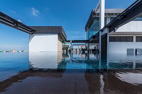 Naki Suites at Silvertown