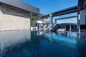 Naki Suites at Silvertown