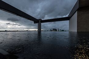 Naki Suites at Silvertown