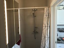 Lækjarkot Rooms and Cottages with Kitchen