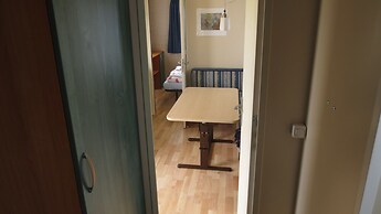 Lækjarkot Rooms and Cottages with Kitchen