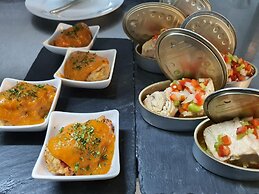 Poshtel Bilbao Premium Hostel