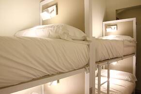 Poshtel Bilbao Premium Hostel