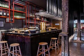 Poshtel Bilbao Premium Hostel