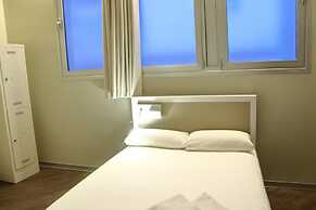 Poshtel Bilbao Premium Hostel