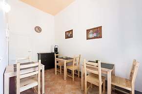 L'ARANCETO&STILNOVO GUEST HOUSE DI TOKA ALFONS