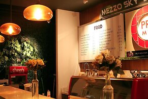 Front One Hotel Pamekasan Madura