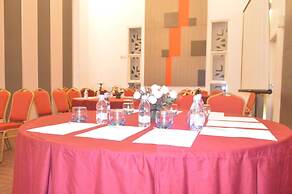 Front One Hotel Pamekasan Madura