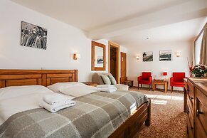 Hotel Mikulášska chata