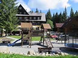 Hotel Mikulášska chata
