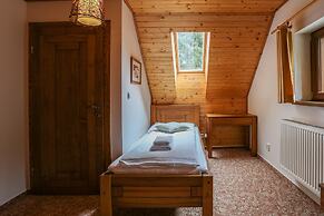 Hotel Mikulášska chata