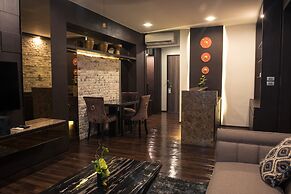 North Hill City Resort