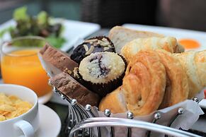 North Hill City Resort