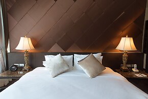 North Hill City Resort