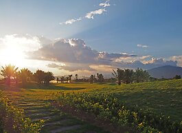 North Hill City Resort