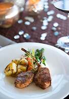 North Hill City Resort