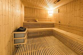 North Hill City Resort