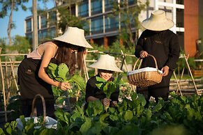 North Hill City Resort