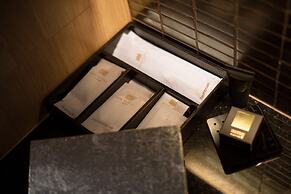 North Hill City Resort