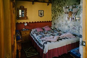 Hotel y Cafe La Casa del Mundo