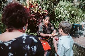 Hotel y Cafe La Casa del Mundo