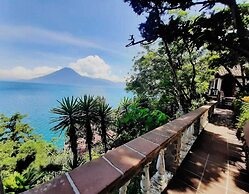 Hotel y Cafe La Casa del Mundo