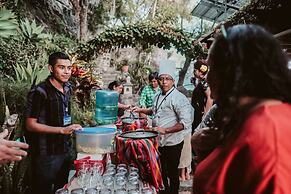 Hotel y Cafe La Casa del Mundo