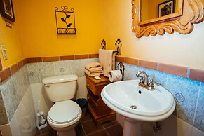 Hotel y Cafe La Casa del Mundo