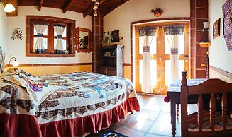 Hotel y Cafe La Casa del Mundo