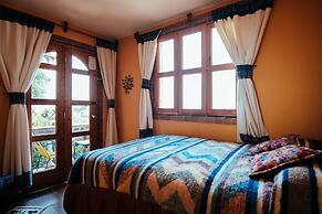 Hotel y Cafe La Casa del Mundo