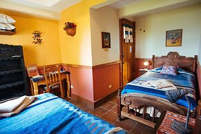 Hotel y Cafe La Casa del Mundo