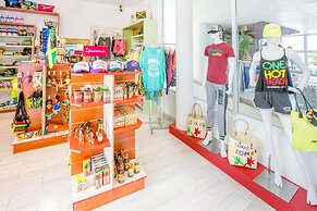 Grand Decameron Cornwall Beach, A Trademark All-Inclusive Resort