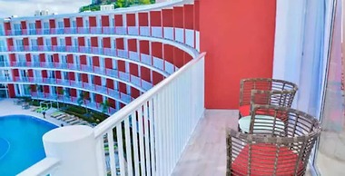 Grand Decameron Cornwall Beach, A Trademark All-Inclusive Resort