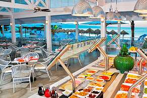 Grand Decameron Cornwall Beach, A Trademark All-Inclusive Resort