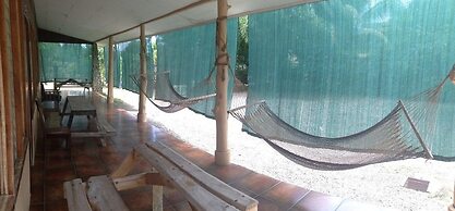 Cabinas Los Laureles