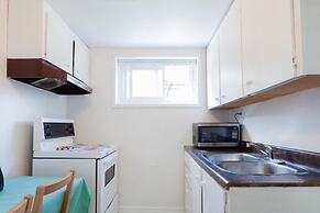 Beautiful Detached 6 Bedroom House