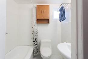 Beautiful Detached 6 Bedroom House