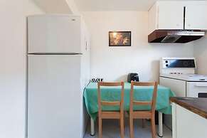 Beautiful Detached 6 Bedroom House