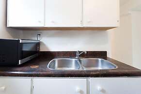 Beautiful Detached 6 Bedroom House